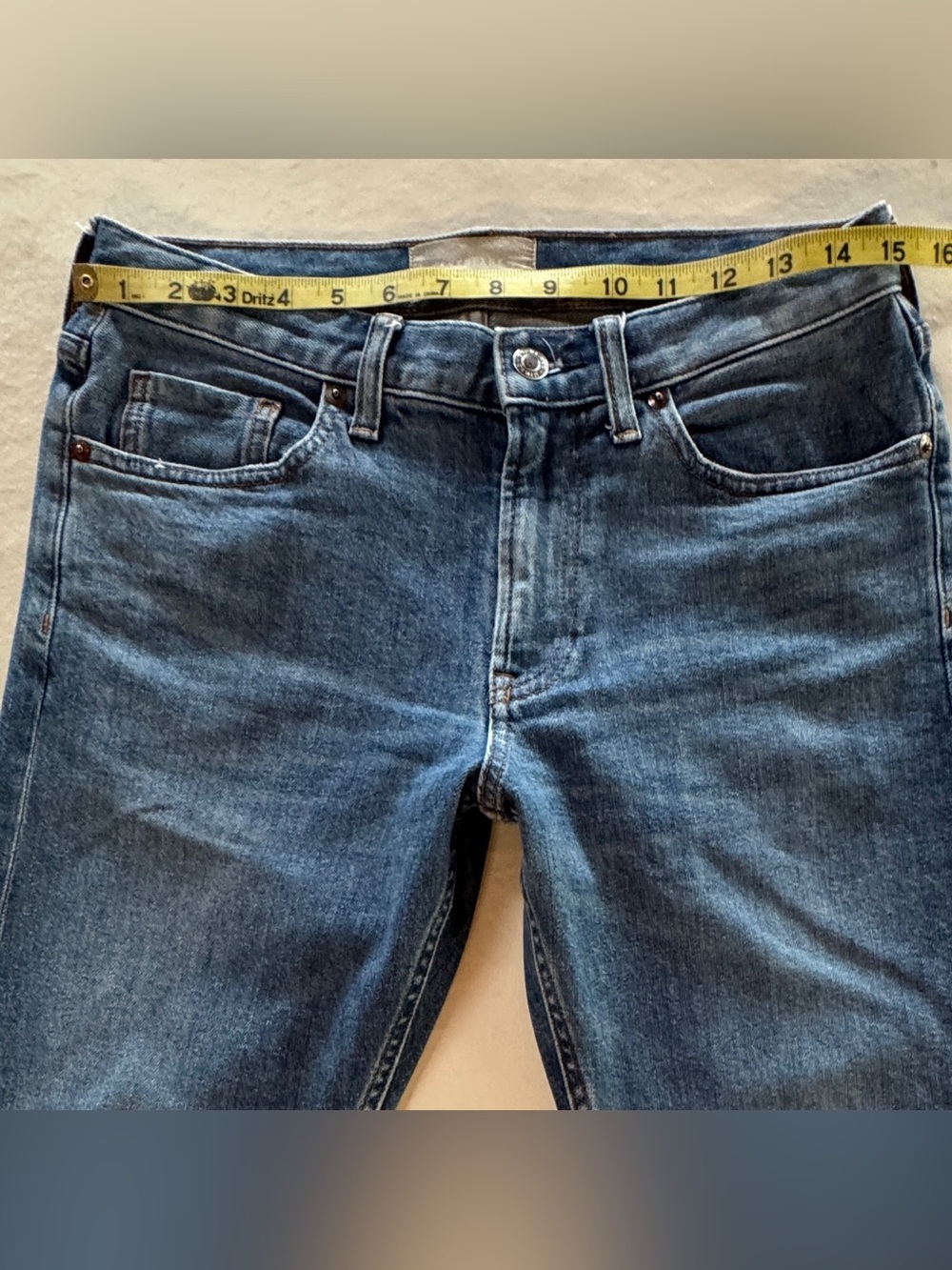 Everlane The Selvedge Slim Fit Jeans Denim Blue
Mid-Rise Organic Cotton (29) - Picture 6 of 15